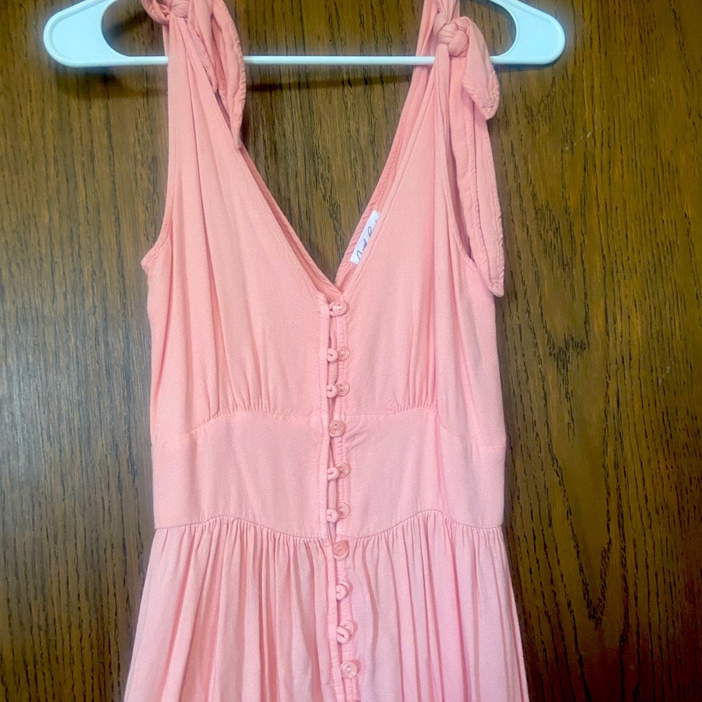 Pink button down dress . size small in women’s